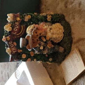 Boyd's  Collectible True Love